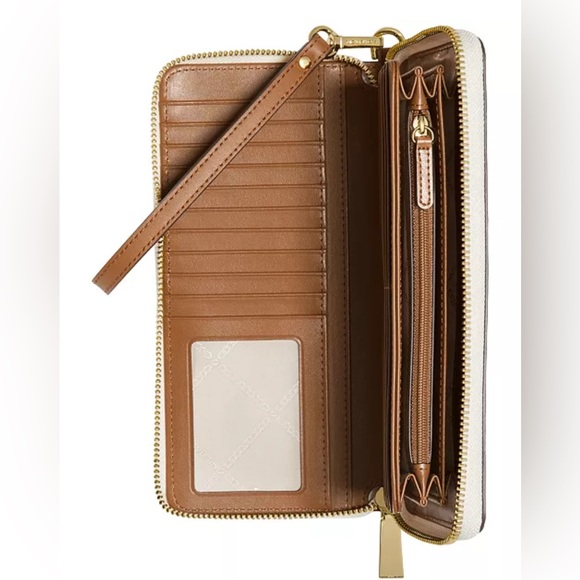 MICHAEL Michael Kors
Logo Jet Set Travel Continental Cream Wristlet Wallet NWT - Picture 12 of 14